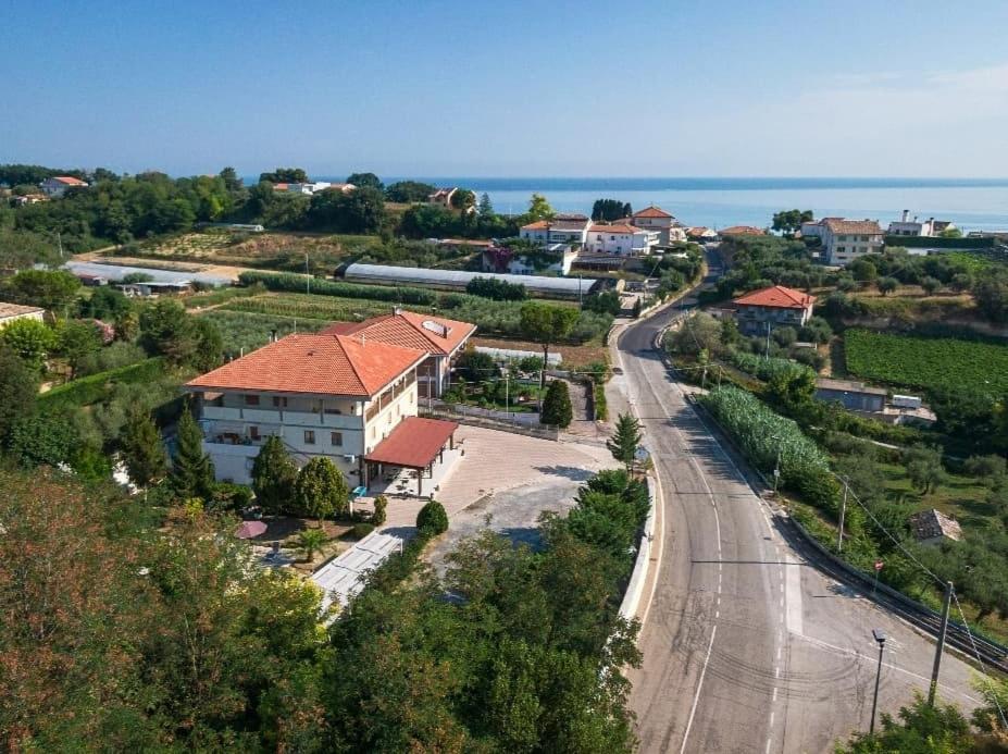 Il Magnolia Bed & Breakfast Francavilla Al Mare Exterior photo